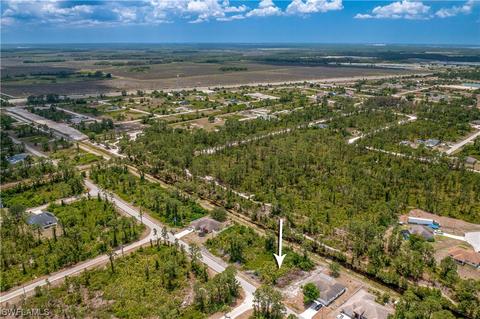 1046 Genoa Ave S, Lehigh Acres, FL 33974
