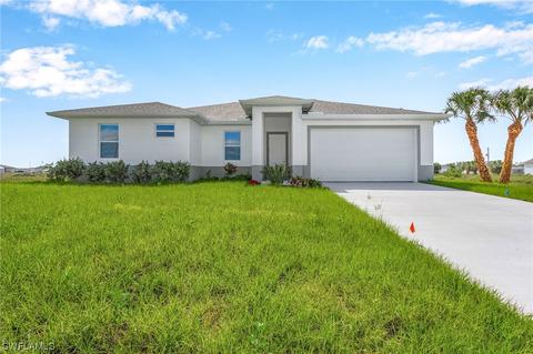 1186 Solar Ct, Labelle, FL 33935