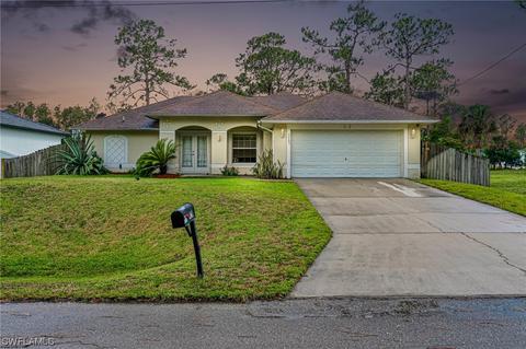 3209 23rd St W, Lehigh Acres, FL 33971