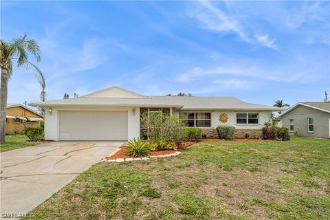1317 SE 27th St, Cape Coral, FL 33904