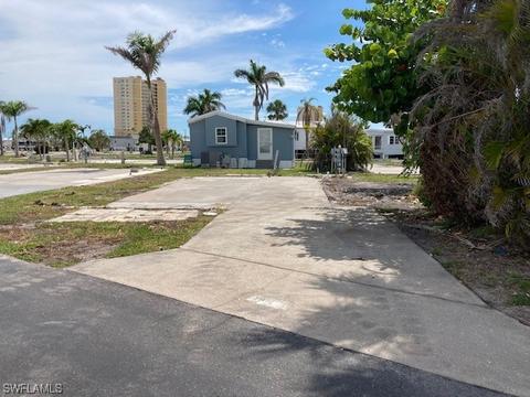 19681 Summerlin Rd L-553, Fort Myers, FL 33908