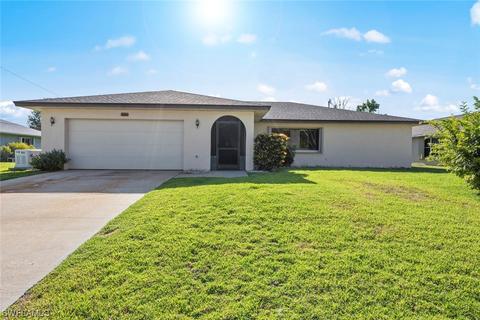 2107 SE 8th Pl, Cape Coral, FL 33990