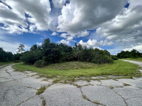 Oakhill Rd, North Port, FL 34288