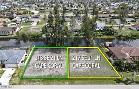 213 SE 21st Ln, Cape Coral, FL 33990