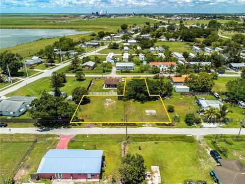 1104 1109 1111 Gratton Geiger Rd, Clewiston, FL 33440