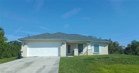 743 Kehosha Ave, Lehigh Acres, FL 33974