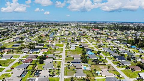 1227 Chiquita Blvd, Cape Coral, FL 33991