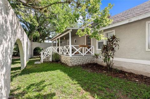 1861 Sunset Trl, Alva, FL 33920