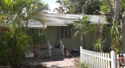 2010 Bayside Pkwy, Fort Myers, FL 33901