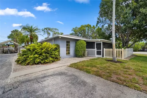 4710 Outer Dr, Naples, FL 34112 photo 3
