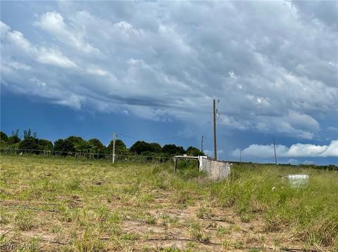 4 Th Rd, Labelle, FL 33935 photo 6