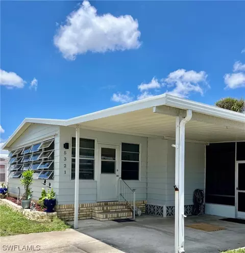 5321 Forest Park Dr, North Fort Myers, FL 33917