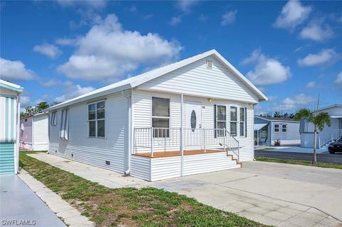 194 Ramble Dr, North Fort Myers, FL 33903