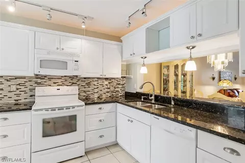 232 Pebble Beach Cir #E103, Naples, FL 34113 photo 7