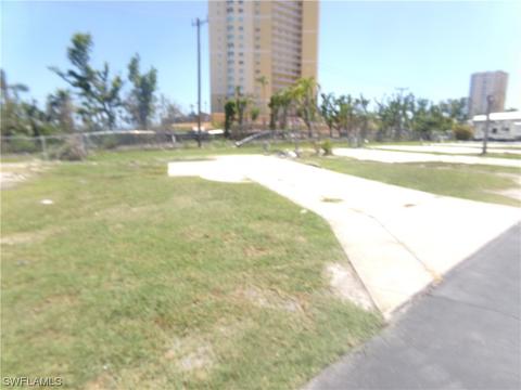 19681 Summerlin 463-0, Fort Myers, FL 33908