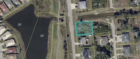 4624-4626 Golfview Blvd, Lehigh Acres, FL 33973