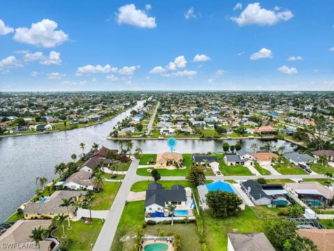601 SE 21st St, Cape Coral, FL 33990