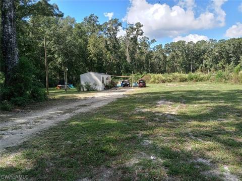170 NE 759th St, Old Town, FL 32680