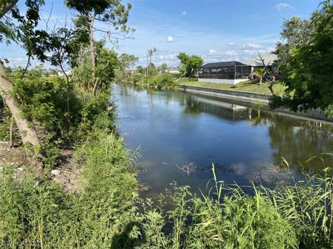 1620 NE 44th Ter, Cape Coral, FL 33909