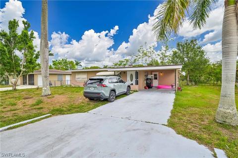 327 Rockledge Rd, Fort Myers, FL 33905