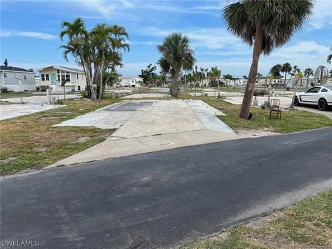 19681 Apt 559 Summerlin Rd, Fort Myers, FL 33908