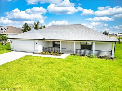 1013 NE 10th Ln, Cape Coral, FL 33909