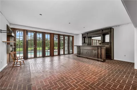 457 Cypress Way E, Naples, FL 34110 photo 20