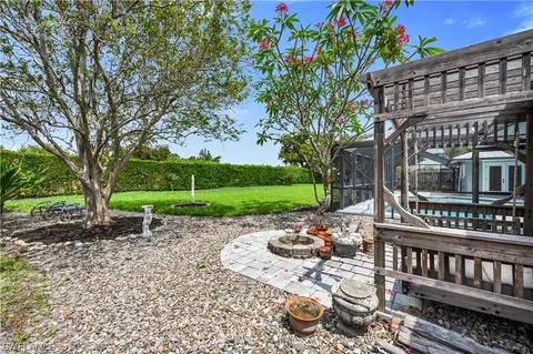 457 Cypress Way E, Naples, FL 34110 photo 5