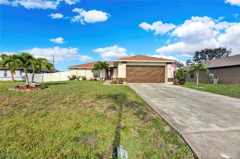624 SW 9th Ave, Cape Coral, FL 33991