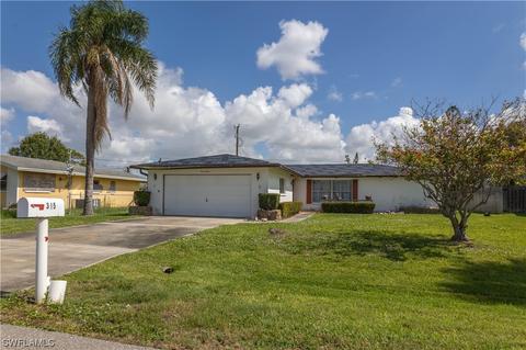 315 SE 46th Ln, Cape Coral, FL 33904