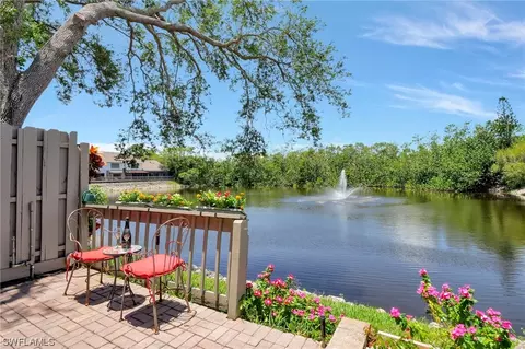 823 Meadowland Dr 42-3 Dr #42-3(E), Naples, FL 34108