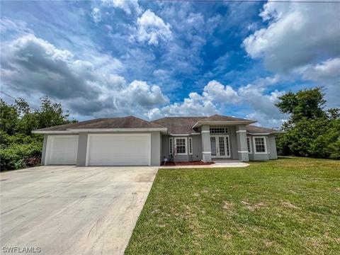 500 Harrison Dr, Lehigh Acres, FL 33936