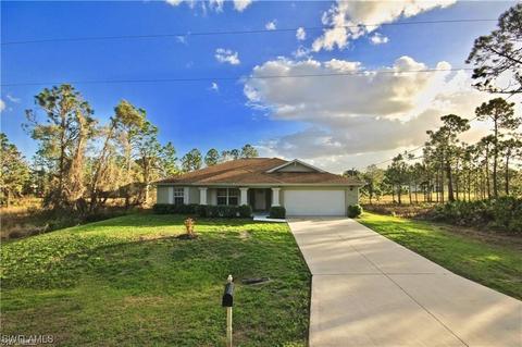 848 Foxtail St, Lehigh Acres, FL 33974