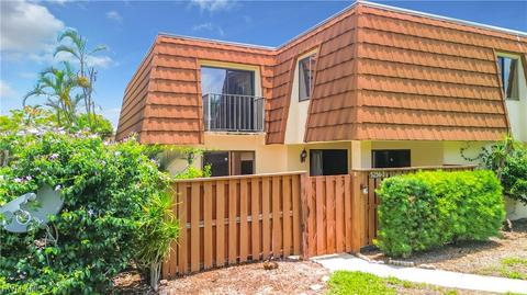 5256 Cedarbend Dr #3, Fort Myers, FL 33919