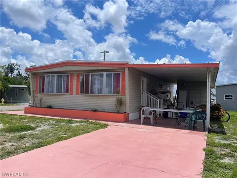 5524 Sir Walter Way, North Fort Myers, FL 33917