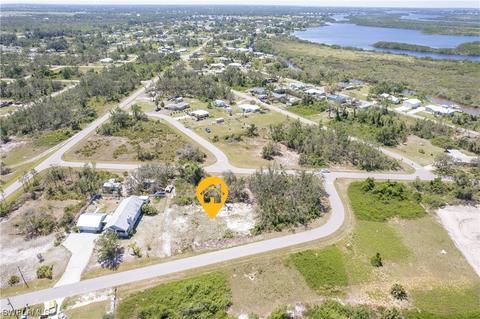 29095 Alfaretta Ave, Punta Gorda, FL 33982