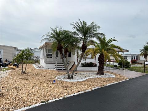 98 Elise Dr, Fort Myers, FL 33908
