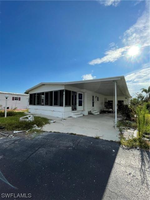 16 Cottonwood Dr, Fort Myers, FL 33908
