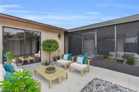 6330 Royal Woods Dr, Fort Myers, FL 33908