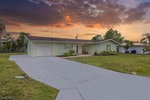 2330 Ephraim Ave, Fort Myers, FL 33907