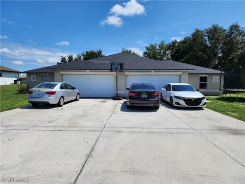 4508 27 St SW, Lehigh Acres, FL 33973