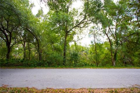 6400 Juniper Ave, Webster, FL 33597
