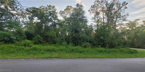 3451 Riverdale Dr, Dade City, FL 33523
