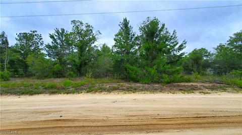 5391 W Osmond Ln, Dunnellon, FL 34433