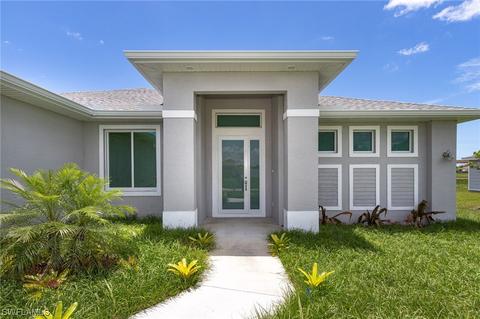 1018 Rush Ave, Lehigh Acres, FL 33972