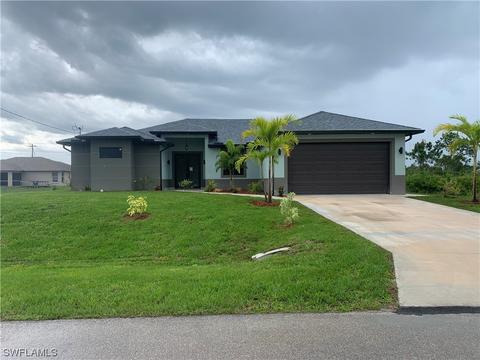 1003 Lee Ave, Lehigh Acres, FL 33972