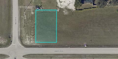 1831 Embers Pkwy W, Cape Coral, FL 33993