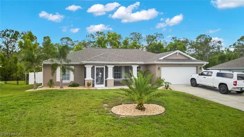 107 NW 12th Pl, Cape Coral, FL 33993