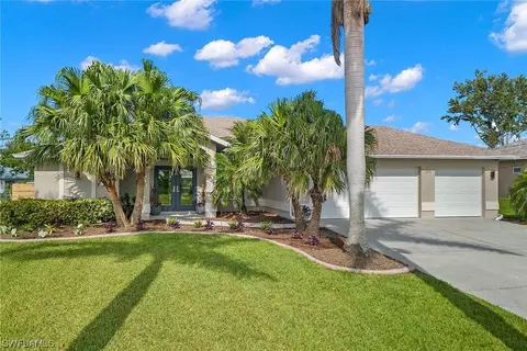 226 NE 10th Pl, Cape Coral, FL 33909