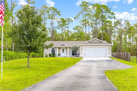 4375 6th Ave NE, Naples, FL 34120